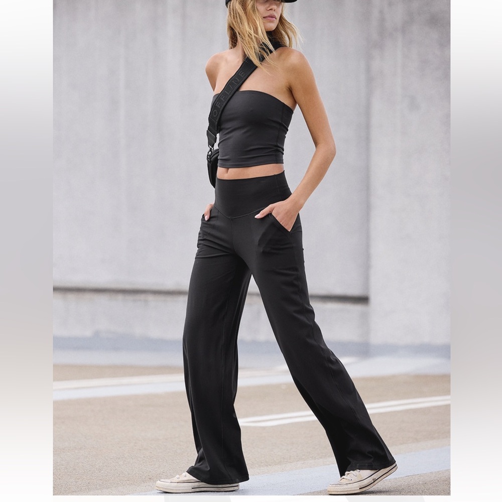 Offline by Aerie Real Me XTRA High Waisted Trouser with Pockets